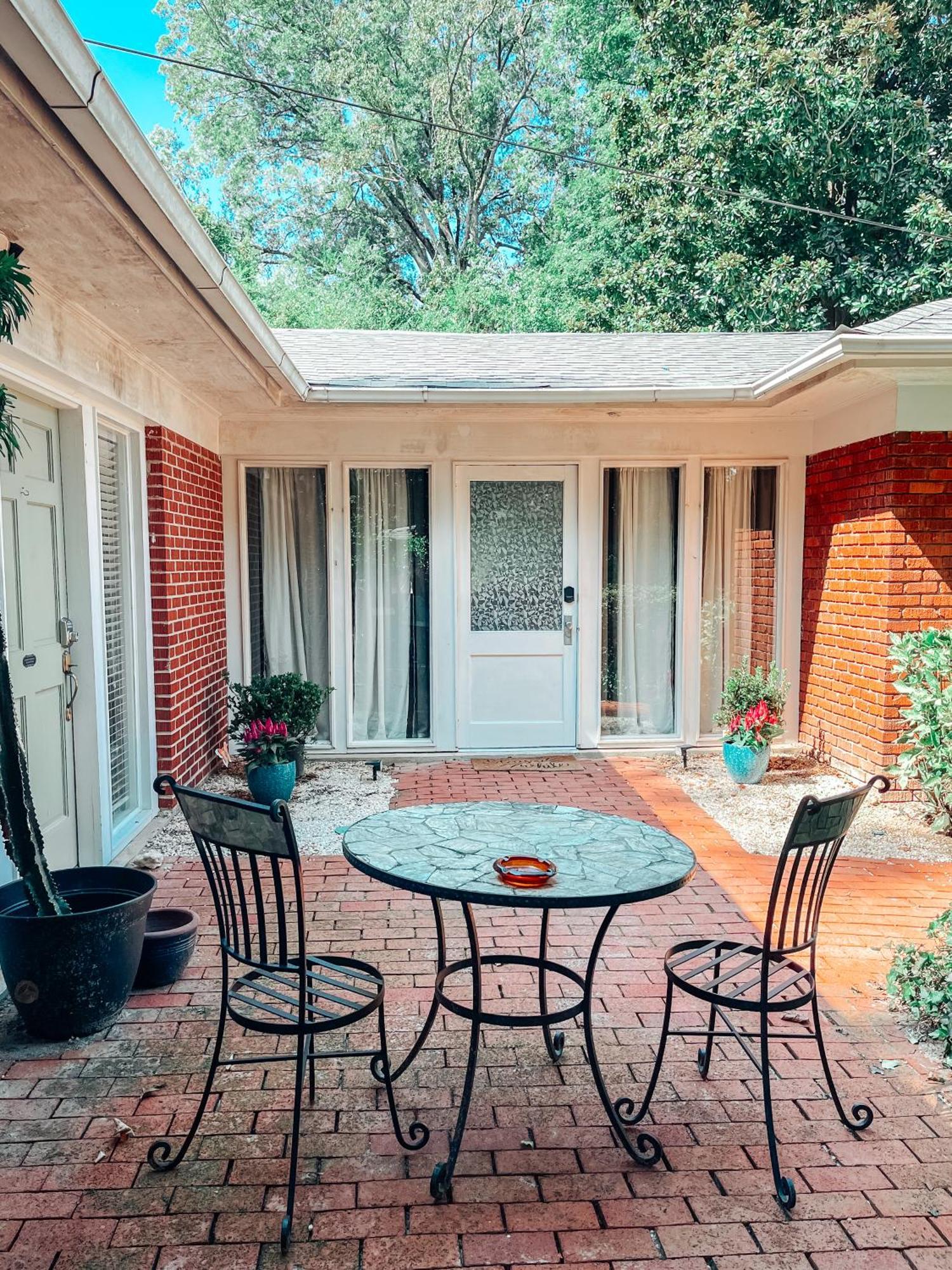 Cozy Guest House Studio Apartment Greensboro Exteriör bild